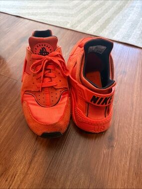 Nike Orange Red Huarache-Style Sneakers